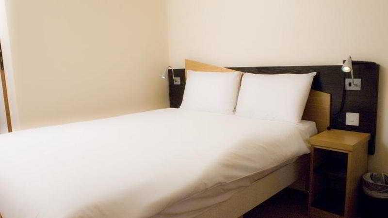 Holiday Inn Express London - Vauxhall Nine Elms, An Ihg Hotel Zimmer foto